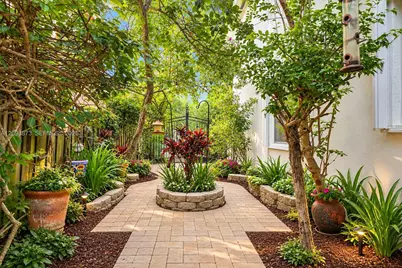 6051 SW 164th Ct, Miami, FL 33193 - Photo 4