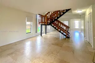 2402 SW 110th Ave, Miami, FL 33165 - Photo 6
