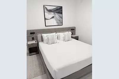 580 72nd St #803, Miami Beach, FL 33141 - Photo 4