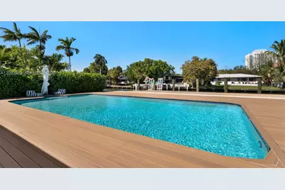 1025 Belle Meade Island Dr, Miami, FL 33138 - Photo 32
