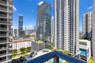 11 NE 6th St, Miami, FL 33132 - Photo 20