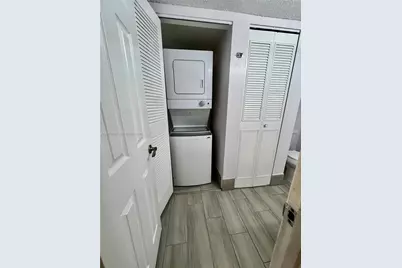 1258 S Military Trl #813, Deerfield Beach, FL 33442 - Photo 14