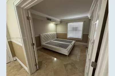 10115 NW 4th Ln #3-8, Miami, FL 33172 - Photo 24