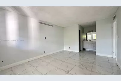 3360 Spanish Moss Ter #403, Lauderhill, FL 33319 - Photo 10