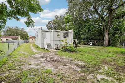 6314 NW 4th Ave, Miami, FL 33150 - Photo 10