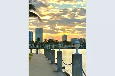 3010 Marcos Dr #R205, Aventura, FL 33160 - Photo 18