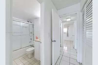 5783 W 28th Ave #5783, Hialeah, FL 33016 - Photo 18
