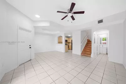 642 SW 106th Ave #1514, Pembroke Pines, FL 33025 - Photo 6