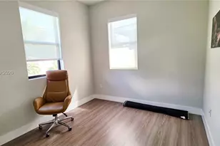 1619 NE 109th St, Miami, FL 33161 - Photo 24