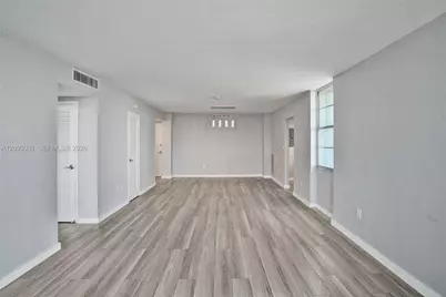 1865 79th St Cswy #9I, North Bay Village, FL 33141 - Photo 12