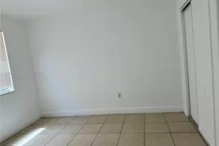 1851 NE 168th St, North Miami Beach, FL 33162 - Photo 12