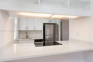 28 SW 23 Rd, Miami, FL 33129 - Photo 10