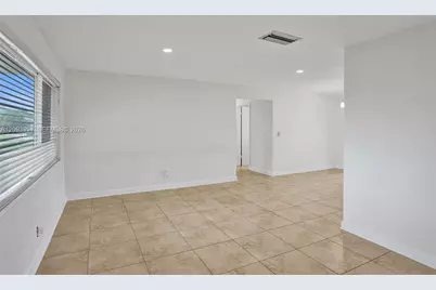 5081 SW 94th Way, Cooper City, FL 33328 - Photo 4