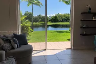 3684 San Simeon Cir, Weston, FL 33331 - Photo 2