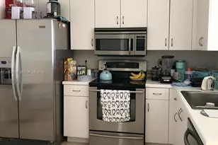 3684 San Simeon Cir, Weston, FL 33331 - Photo 6