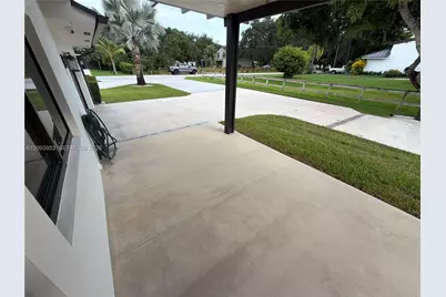 2751 SW 141st Ter, Davie, FL 33330 - Photo 134