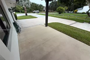 2751 SW 141st Terrace, Davie, FL 33330 - Photo 134
