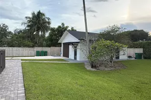 2751 SW 141st Terrace, Davie, FL 33330 - Photo 116