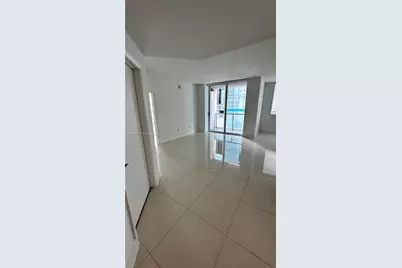 244 Biscayne Blvd #1608, Miami, FL 33132 - Photo 2