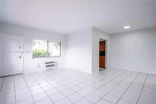 7315 Harding Ave, Miami Beach, FL 33141 - Photo 4