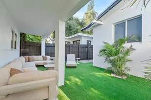 117 NE 48th St, Miami, FL 33137 - Photo 36