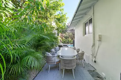 117 NE 48th St #B, Miami, FL 33137 - Photo 40