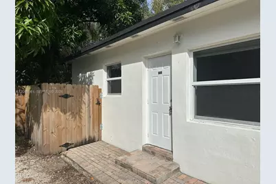 565 NE 65th St #2, Miami, FL 33138 - Photo 2