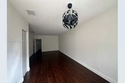 565 NE 65th St #2, Miami, FL 33138 - Photo 4