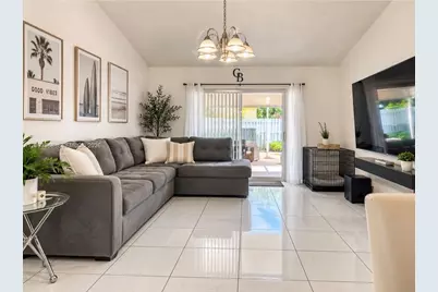 5920 W 20th Ln, Hialeah, FL 33016 - Photo 6