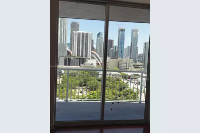 275 NE 18th St #1409, Miami, FL 33132 - Photo 16