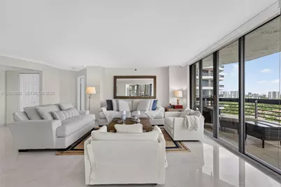 3400 NE 192nd St #2012, Aventura, FL 33180 - Photo 6