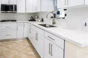 188 E 59th St, Hialeah, FL 33013 - Photo 12