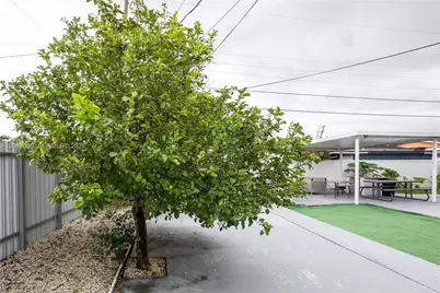 188 E 59th St, Hialeah, FL 33013 - Photo 42