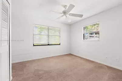 2044 NE 24th St, Jensen Beach, FL 34957 - Photo 20