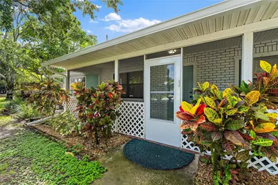2044 NE 24th St, Jensen Beach, FL 34957 - Photo 2