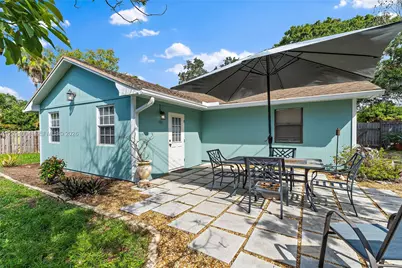 2044 NE 24th St, Jensen Beach, FL 34957 - Photo 30