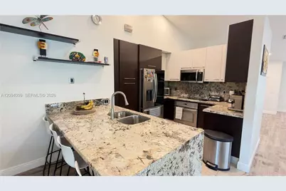 1596 Canary Island Dr, Weston, FL 33327 - Photo 12