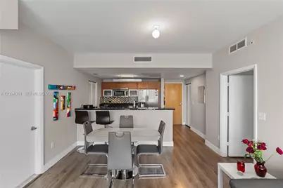 244 Biscayne Blvd #2410, Miami, FL 33132 - Photo 24