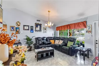 4730 NW 113th Ave, Sunrise, FL 33323 - Photo 4
