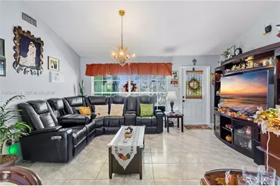 4730 NW 113th Ave, Sunrise, FL 33323 - Photo 6