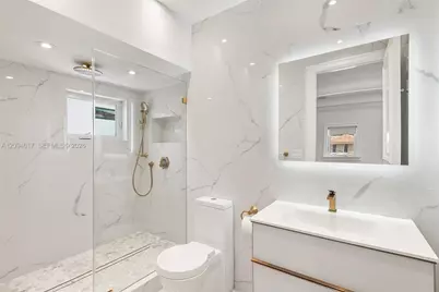 3442 NE 171st St, North Miami Beach, FL 33160 - Photo 48