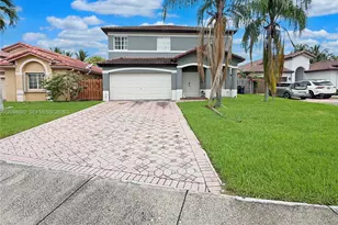 12061 SW 135th Terrace, Miami, FL 33186 - Photo 2