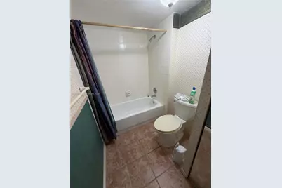 2564 Lakeview Ct, Cooper City, FL 33026 - Photo 18