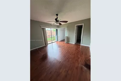 2564 Lakeview Ct, Cooper City, FL 33026 - Photo 10