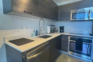 151 SE 1st St, Miami, FL 33131 - Photo 10