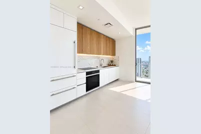 1400 Biscayne Blvd #2907, Miami, FL 33132 - Photo 8