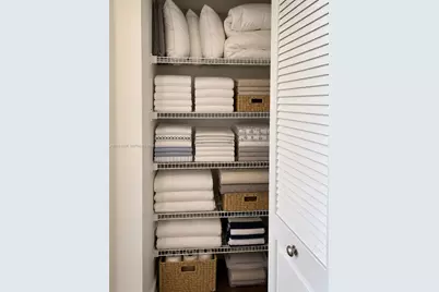 888 Brickell Key Dr #3007, Miami, FL 33131 - Photo 8