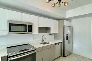 321 NE 26th St, Miami, FL 33137 - Photo 8