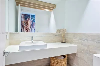 102 24th St #PH-1607, Miami Beach, FL 33139 - Photo 16
