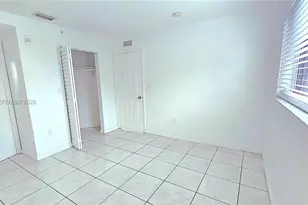 328 NW 12th Ave, Miami, FL 33128 - Photo 10